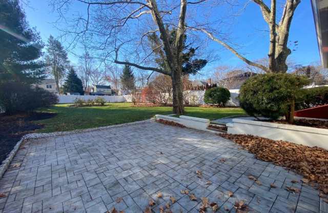 620 Harris Dr Gallery 3