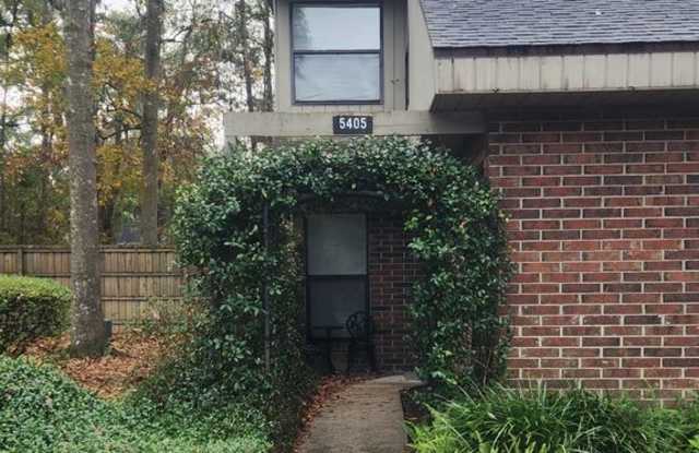 2/2 in Timberway II! - 5405 Northwest 33rd Place, Alachua County, FL 32606