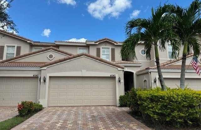 4040 Cherrybrook Loop photos photos