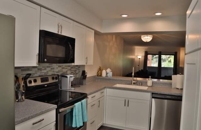 8102 Briar Ridge Lane - 1 Gallery 2