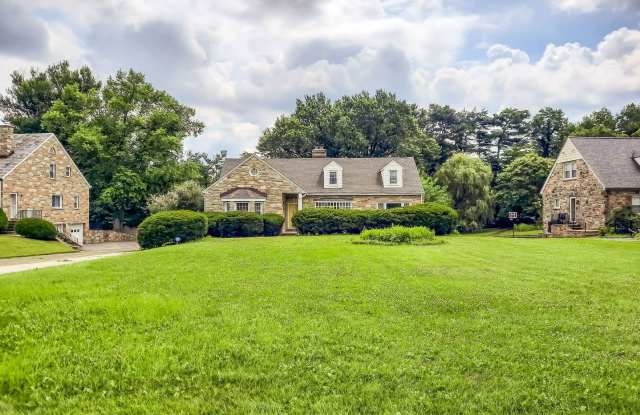 Short-term Rental. 4BR/3.5BA Cape Cod – Over 2,800 Sq. Ft. of Comfort  Style! Flexible Lease Terms! photos photos