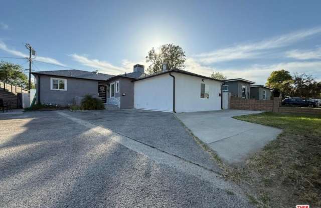 9013 Gullo Ave photos photos