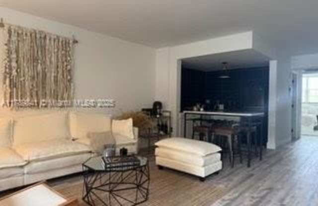 1800 79th St Cswy photos photos