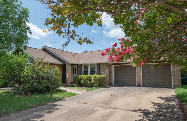 Lovely One Story in Pflugerville - Clean and Ready to Move In photos photos