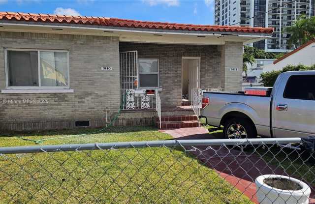 3110 SW 21st Ter photos photos