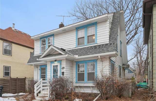 661 Surrey Avenue photos photos