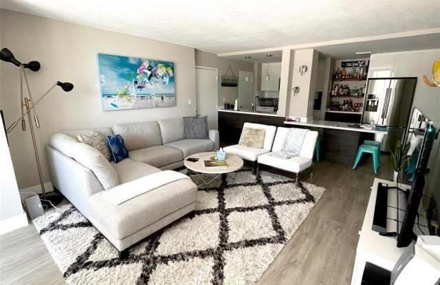 720 Bayshore Dr photos photos