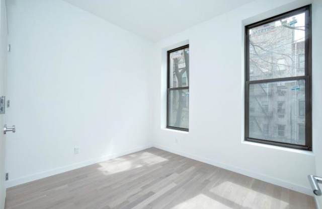 164 east 105 Gallery 3