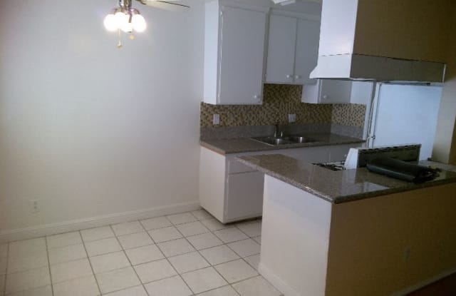 4436 Ventura canyon ave 4 - 4436 N Ventura Canyon Ave, Los Angeles, CA 91423