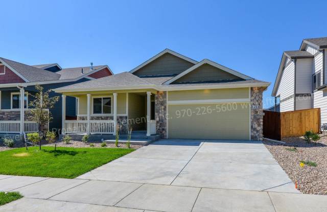 4 Bedroom, 3 Bathroom Home in Windsor! photos photos