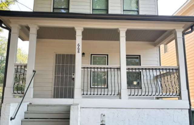 668 Smith Street Southwest photos photos