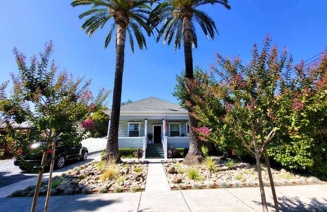 119 Commercial Street - 119 Commercial Street, Cloverdale, CA 95425