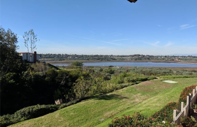414 Vista Grande - 414 Vista Grande, Newport Beach, CA 92660