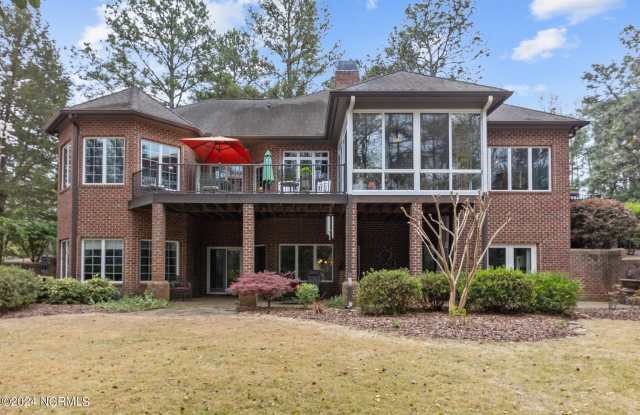 75 Oak Meadow Road Gallery 4