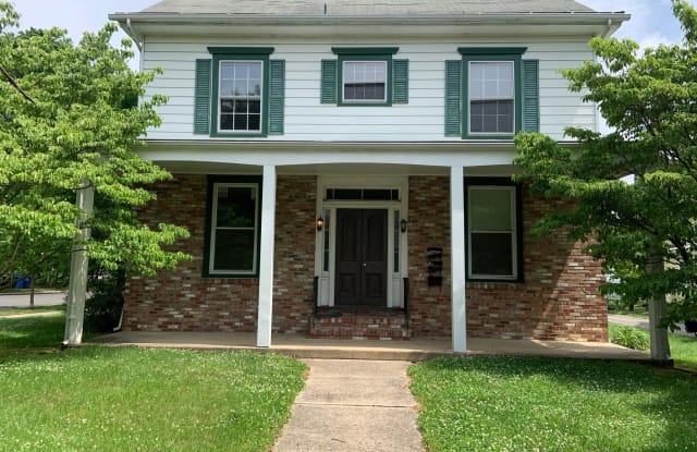32 ELIZABETH STREET - 32 Elizabeth Street, Pemberton, NJ 08068