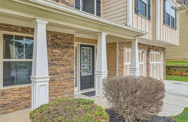 1071 Mcduffie Circle Gallery 2