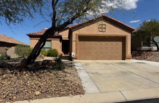 Luxurious Furnished Golf Course Short-Term Rental photos photos