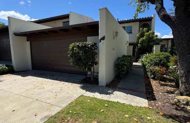 Scenic Cul-de-Sac Living with Stunning Mountain Views photos photos