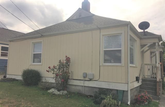 2125/2127 4th Street - 2125 - 2125 4th Street, Bremerton, WA 98312