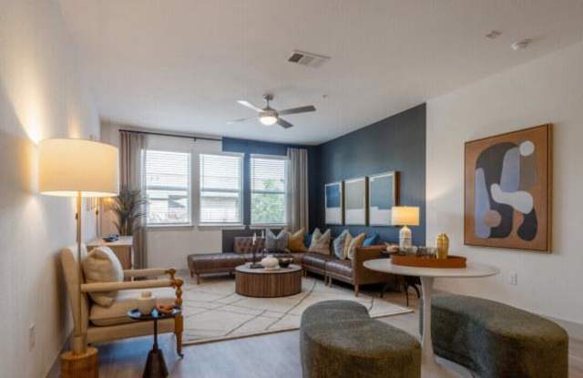 8560 Burnet Rd photos photos