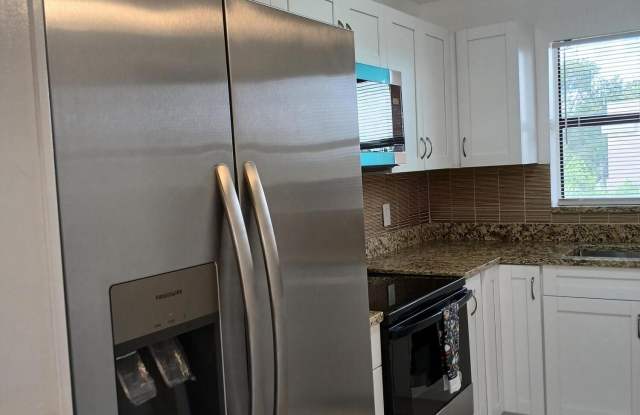 4760 Lucerne Lakes Boulevard W photos photos