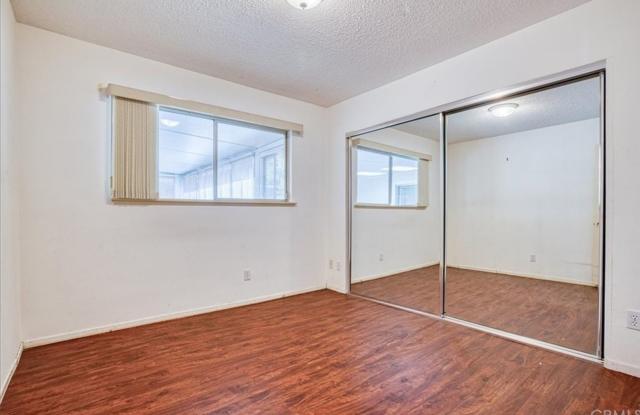 5 Bedroom 3-bathroom Large single level home! Gallery 3