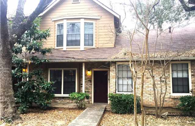 W2029 - 11404 Walnut Ridge Drive #8 photos photos