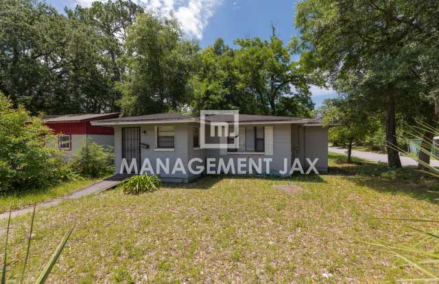1598 West 33rd Street photos photos
