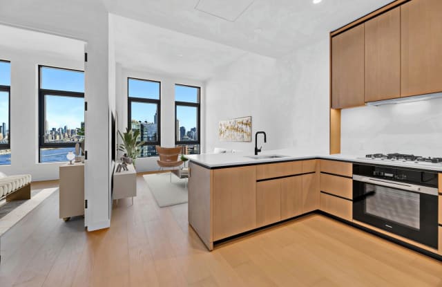 482 Kent Avenue - 482 Kent Avenue, Brooklyn, NY 11249