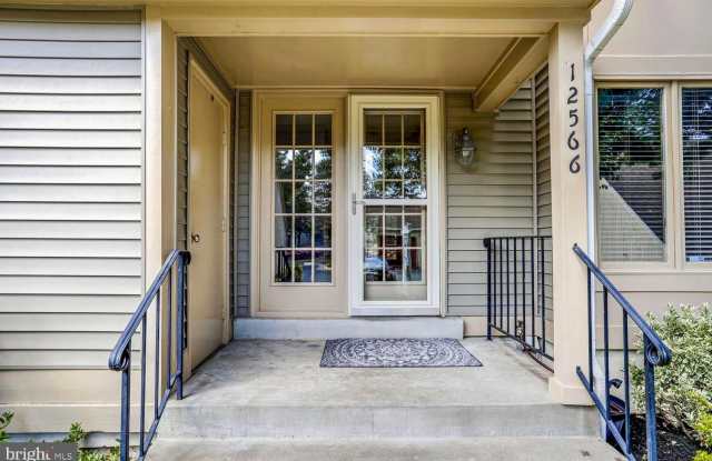 12566 GARLAND TREE COURT Gallery 4