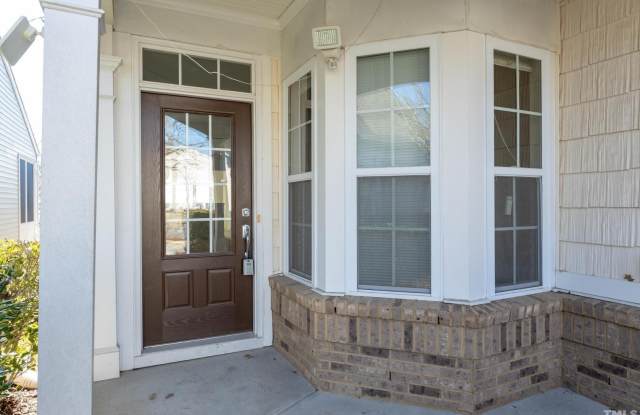 805 Burnaby Court Gallery 3