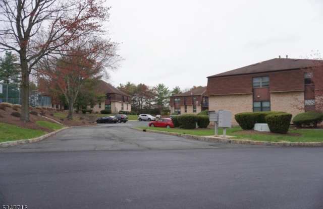 907 Yorkshire Dr photos photos