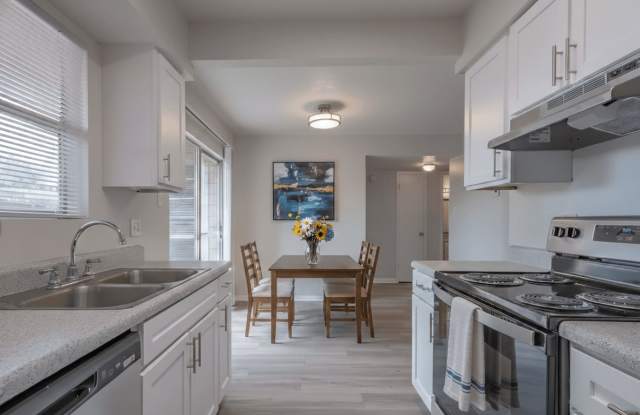 Riverstone Apartments photos photos