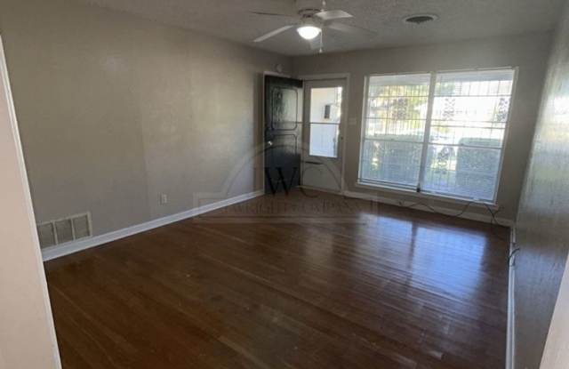 1100 Pine Drive, Killeen Gallery 3