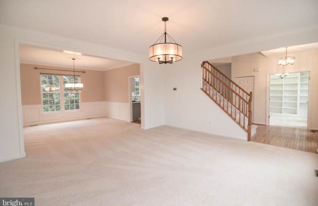 13550 SHARDLOW COURT Gallery 2