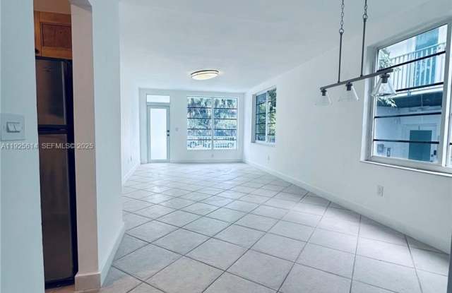 1150 Euclid Ave photos photos