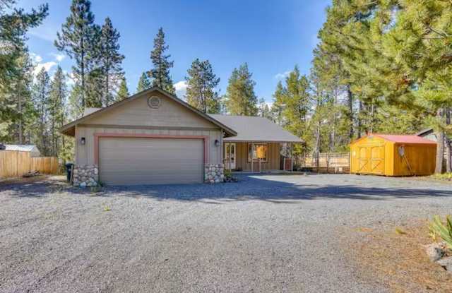 CHECK OUT THIS BEAUTIFUL SUNRIVER HOME photos photos