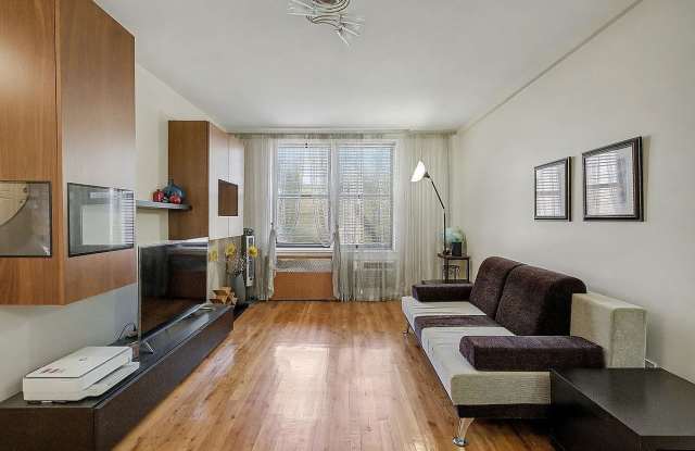 1577 E 17th St Apt 6M Gallery 2