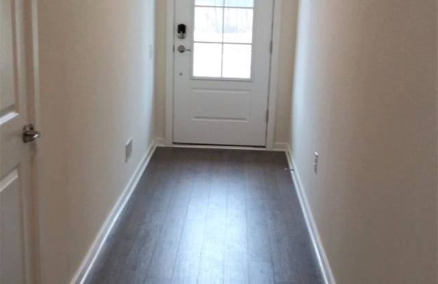 1887 BOULDER DR Gallery 3