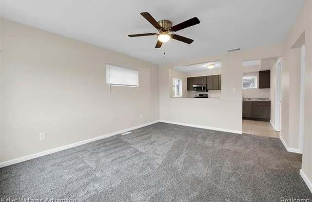 11140 Ocalla Drive Gallery 2