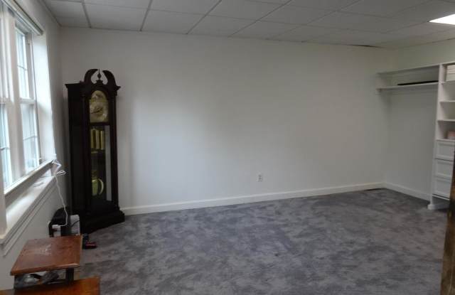 120 DELAWARE Street Gallery 3