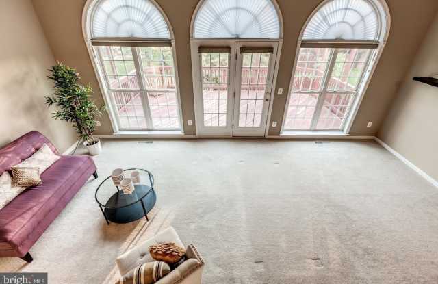 24646 NETTLE MILL SQUARE Gallery 4