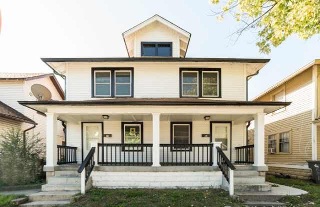 306 North Riley Avenue photos photos