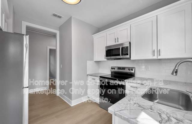 261 W 60th St photos photos