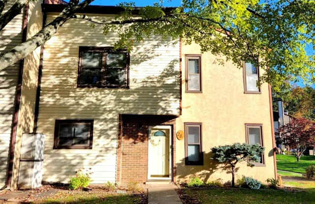 28 HEATHER Court photos photos
