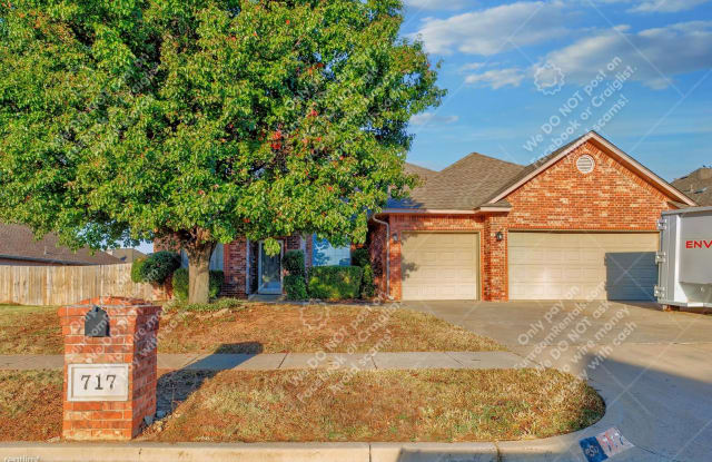 717 Ellsworth Ave - 717 Ellsworth Avenue, Oklahoma City, OK 73099