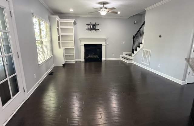 8299 Tapoco Lane Gallery 4