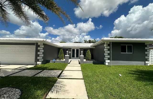 6951 Miami Lakeway photos photos