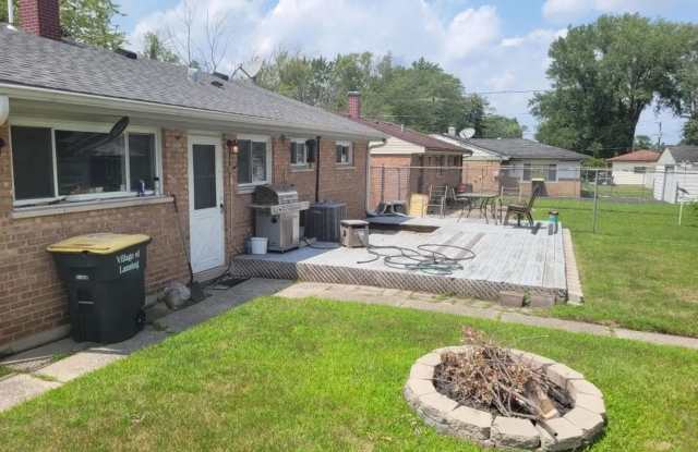 17957 Oakwood Avenue - 17957 Oakwood Avenue, Lansing, IL 60438