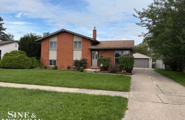 2331 Parliament Drive Gallery 1